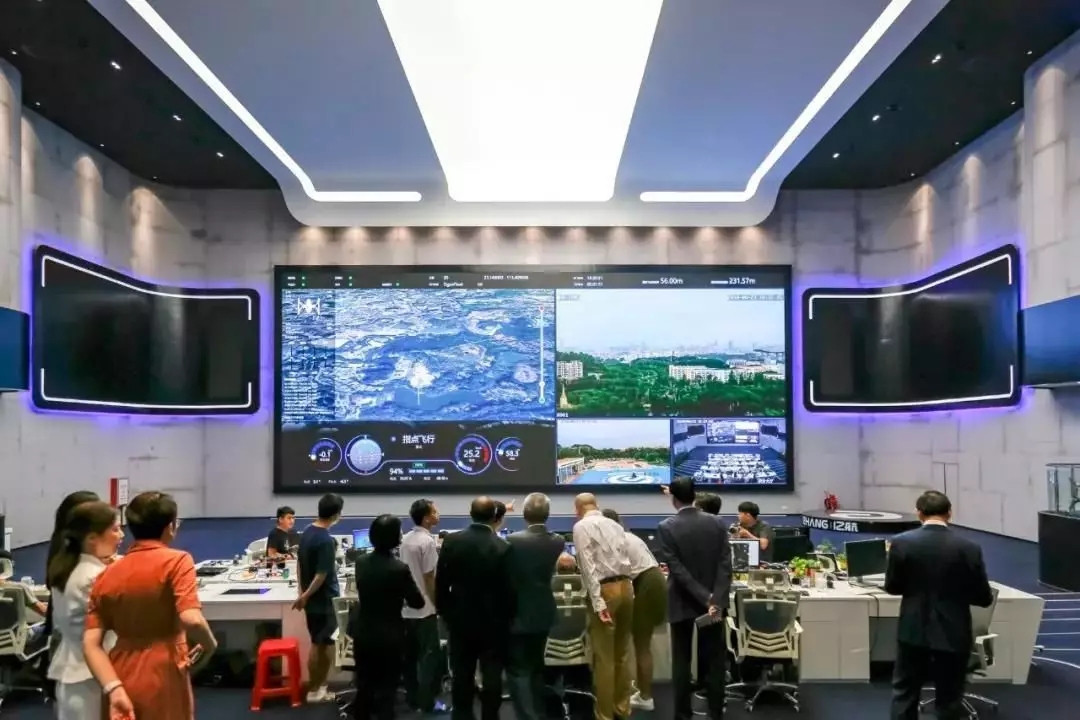 巴布亚新几内亚国会议长造访亿航 成功试飞亿航AAV巴布亚新几内亚国会议长造访亿航 成功试飞亿航AAV巴布亚新几内亚国会议长造访亿航 成功试飞亿航AAV.webp.jpg