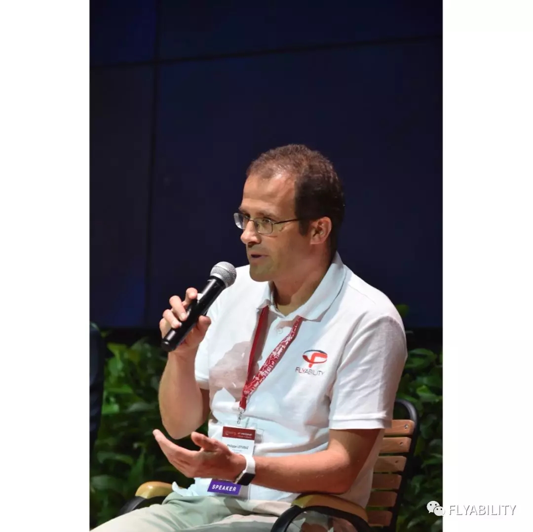 费利浦先生回答现场观众问题 (图片来源为swissnex China).webp.jpg